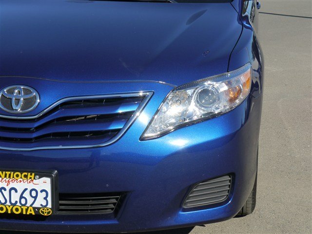 Toyota Camry 2011 photo 1