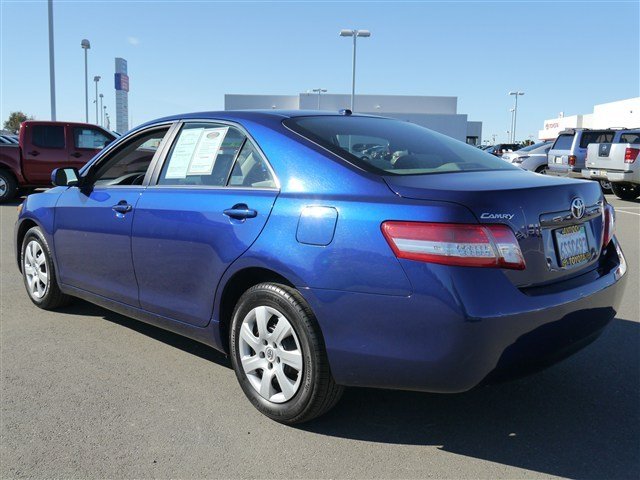 Toyota Camry 2011 photo 4