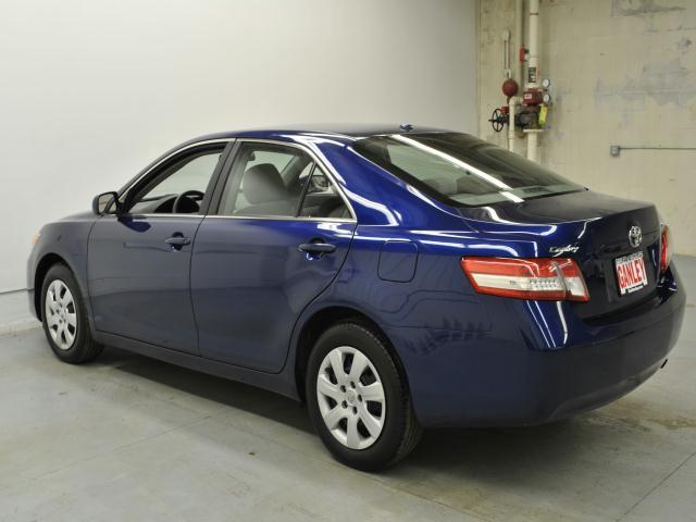 Toyota Camry 2011 photo 3