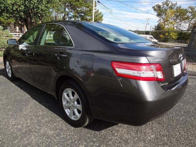 Toyota Camry 2011 photo 1