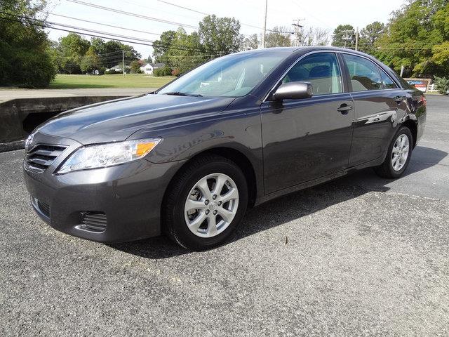 Toyota Camry 2011 photo 2