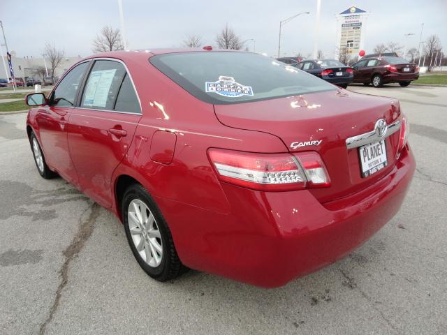 Toyota Camry 2011 photo 5