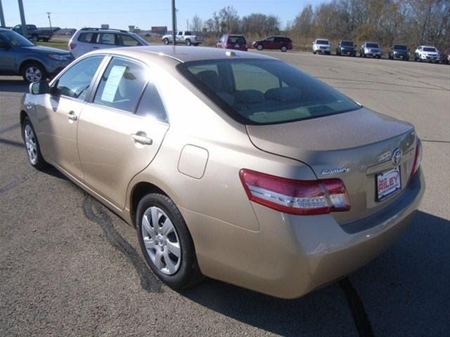 Toyota Camry 2011 photo 3