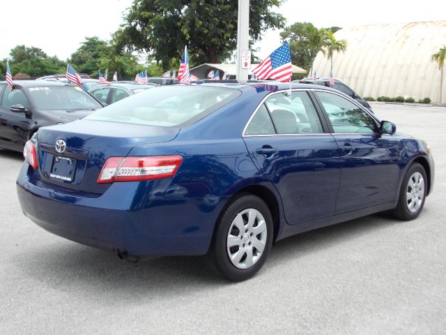 Toyota Camry Limited 3.0R VDC AWD Wagon Sedan