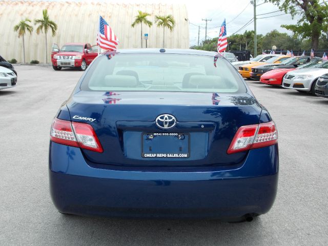 Toyota Camry 2011 photo 1