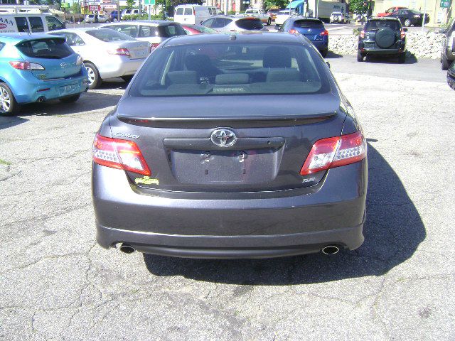 Toyota Camry 2011 photo 13