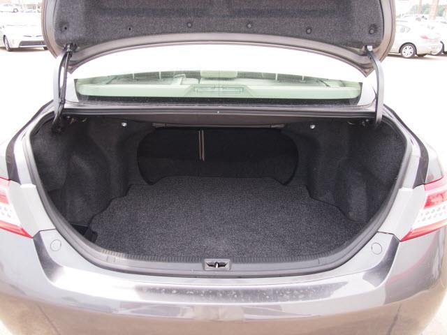 Toyota Camry 2011 photo 2