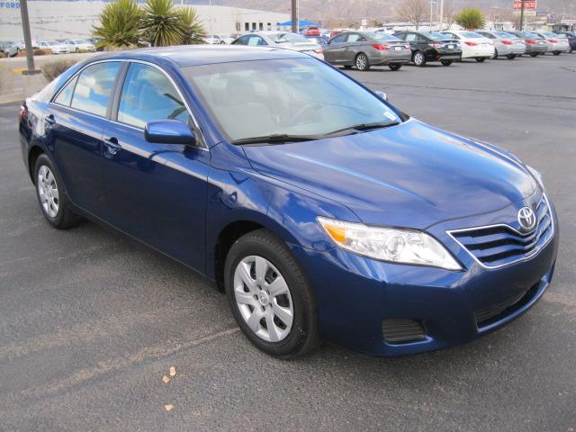 Toyota Camry 2011 photo 2