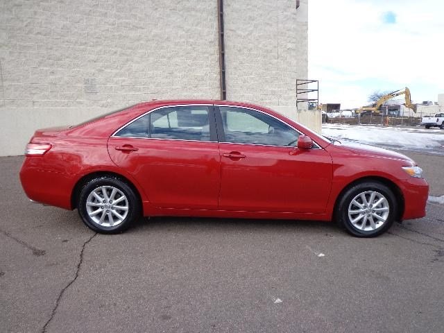 Toyota Camry 2011 photo 2