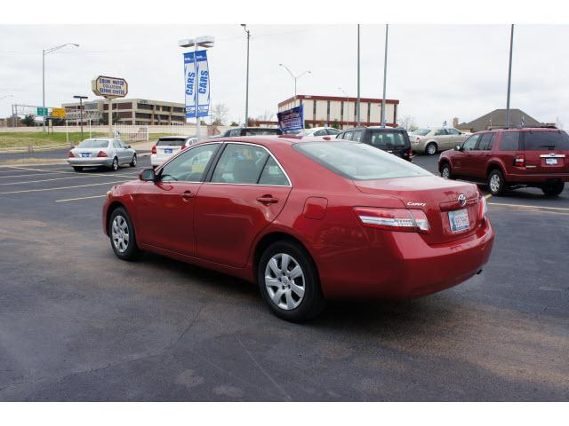 Toyota Camry 2011 photo 2