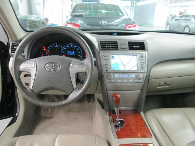 Toyota Camry 2011 photo 1