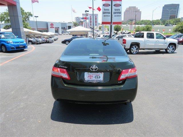 Toyota Camry 2011 photo 3