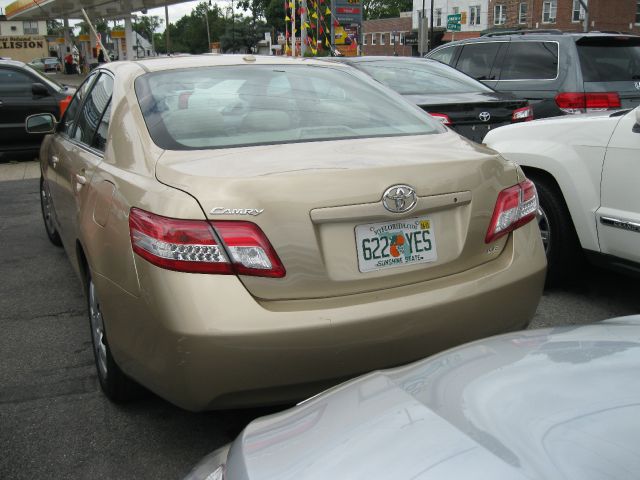 Toyota Camry 2011 photo 1