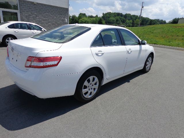 Toyota Camry 2011 photo 1