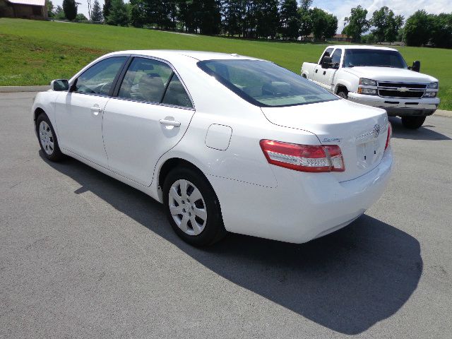 Toyota Camry 2011 photo 2