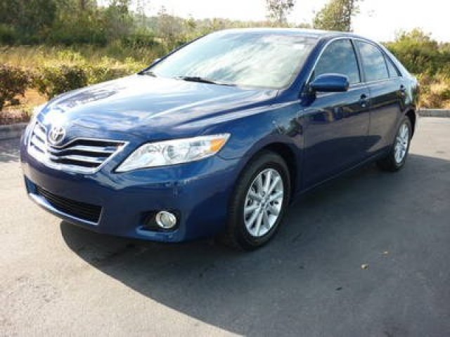 Toyota Camry 2011 photo 1