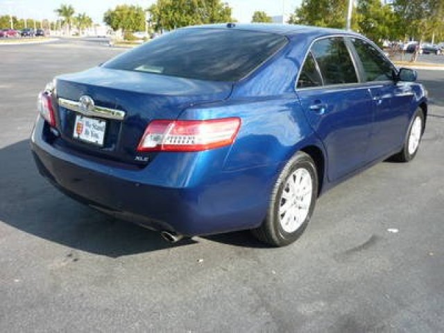 Toyota Camry 2011 photo 4