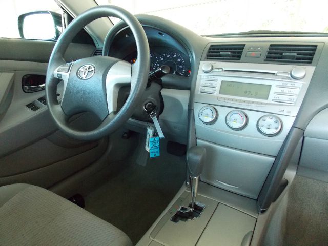 Toyota Camry 2011 photo 18