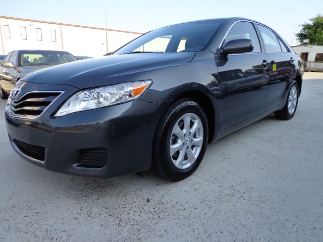 Toyota Camry 2011 photo 2