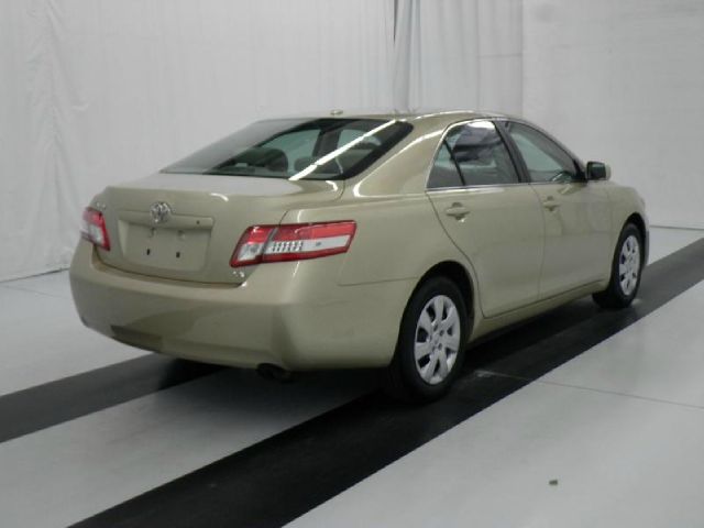 Toyota Camry 2011 photo 2