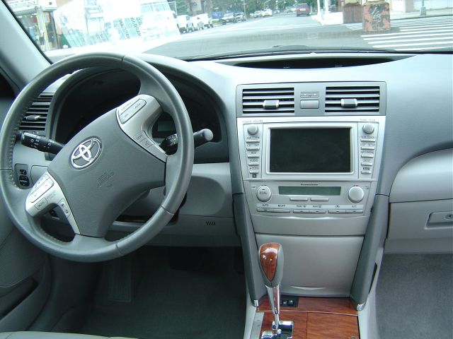 Toyota Camry 2011 photo 1