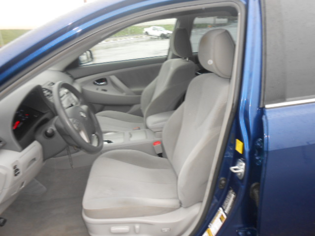 Toyota Camry 2011 photo 2