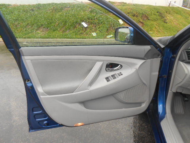 Toyota Camry 2011 photo 3