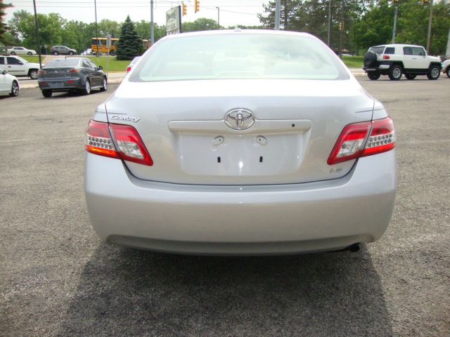 Toyota Camry 2011 photo 3