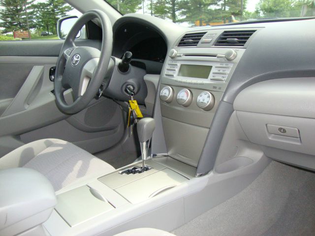 Toyota Camry 2011 photo 6