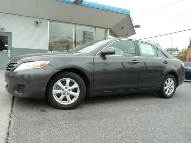 Toyota Camry 2011 photo 1