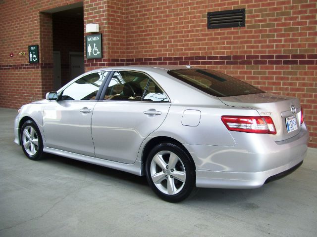 Toyota Camry 2011 photo 24