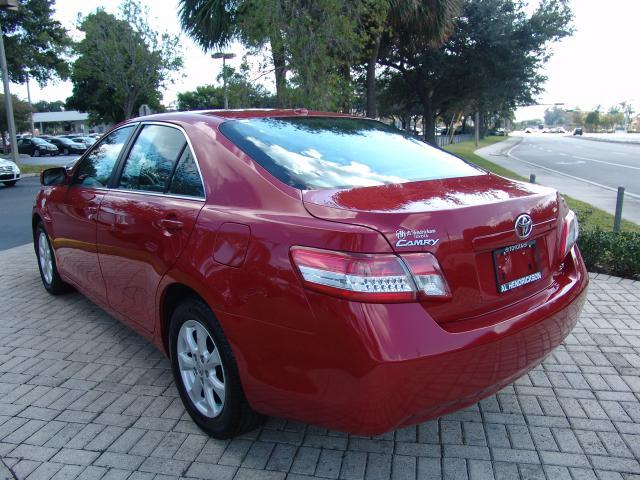 Toyota Camry 2011 photo 5