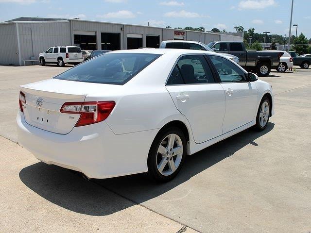 Toyota Camry 2012 photo 1