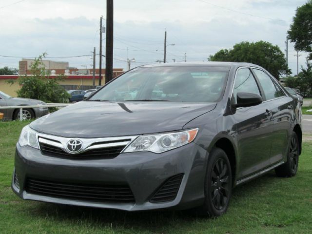 Toyota Camry 2012 photo 1