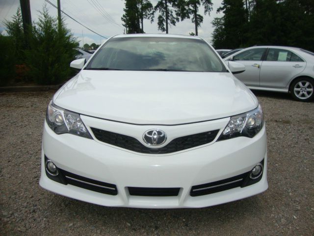 Toyota Camry 2012 photo 2