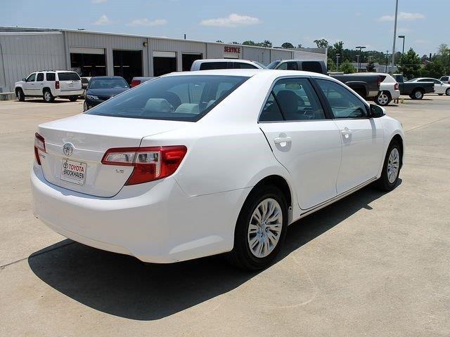 Toyota Camry 2012 photo 1