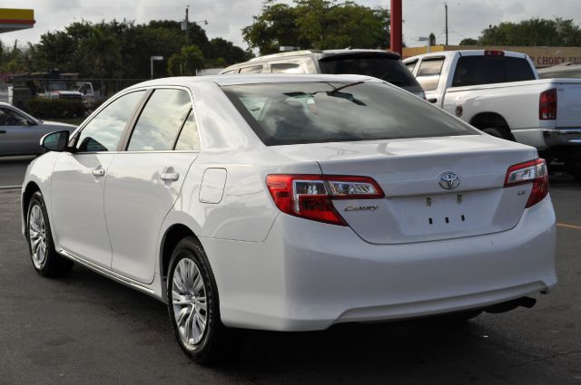 Toyota Camry 2012 photo 3