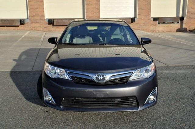 Toyota Camry 2012 photo 2