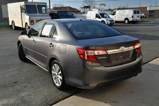 Toyota Camry 2012 photo 4