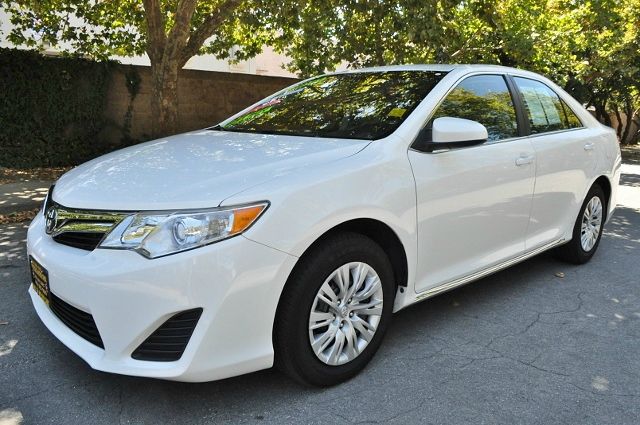 Toyota Camry 2012 photo 4