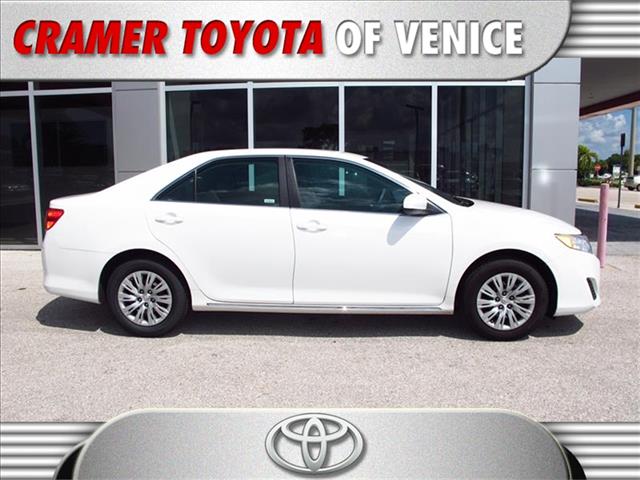 Toyota Camry 2012 photo 1