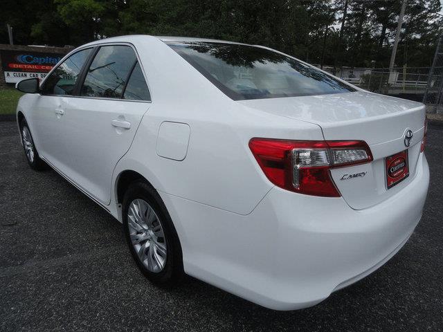 Toyota Camry 2012 photo 2