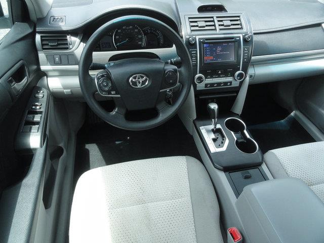 Toyota Camry 2012 photo 6