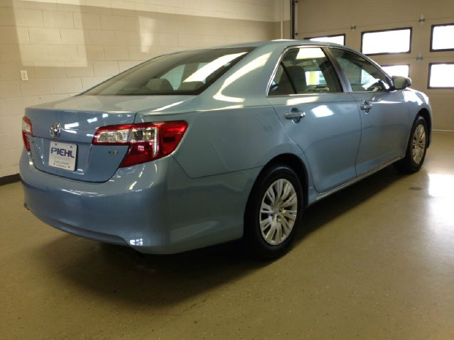 Toyota Camry 2012 photo 3