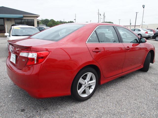 Toyota Camry 2012 photo 2