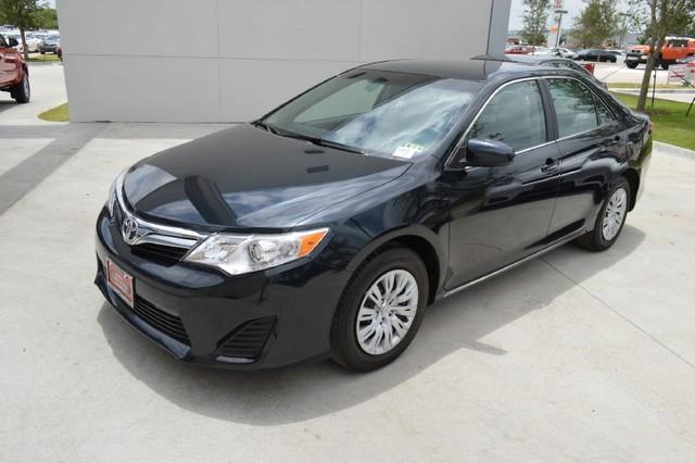 Toyota Camry 2012 photo 1