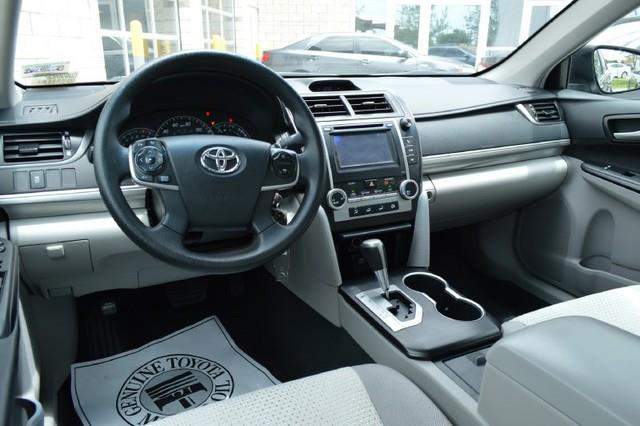 Toyota Camry 2012 photo 12