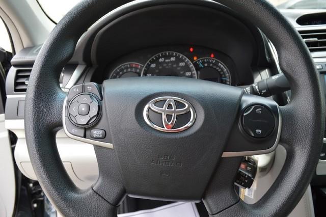 Toyota Camry 2012 photo 4