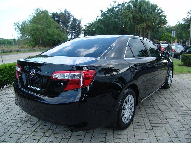 Toyota Camry 2012 photo 21