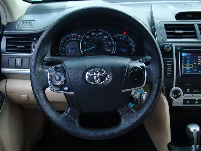 Toyota Camry 2012 photo 22